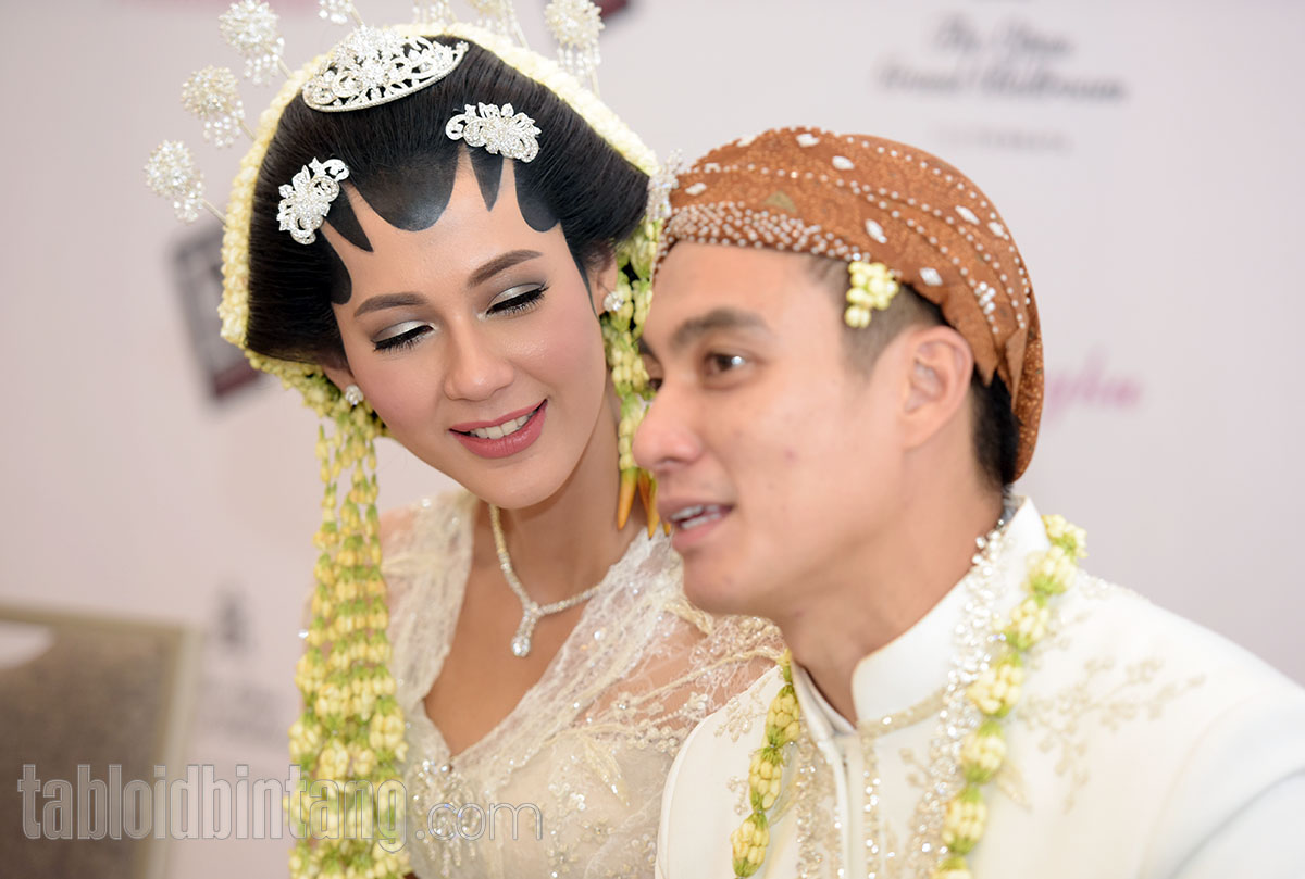 Baim Wong Dan Paula Verhoeven Resmi Menikah Begini Ekspresi Bahagianya