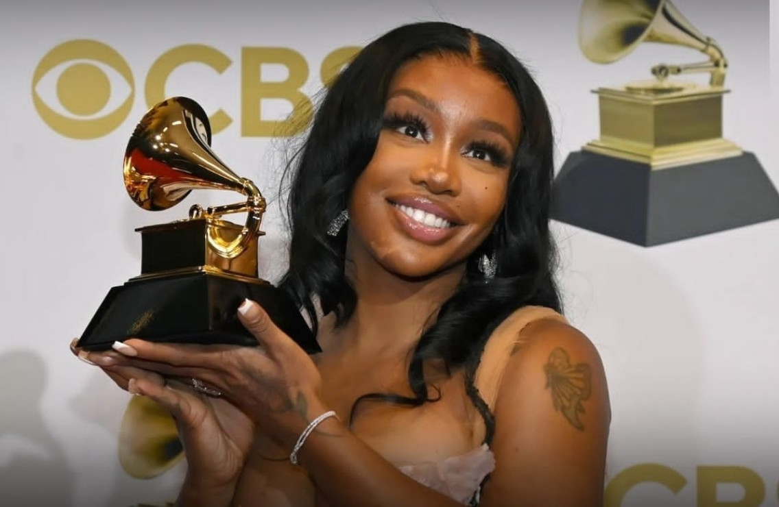 Daftar Lengkap Nominasi Grammy Awards 2024, SZA Bersaing dengan Taylor